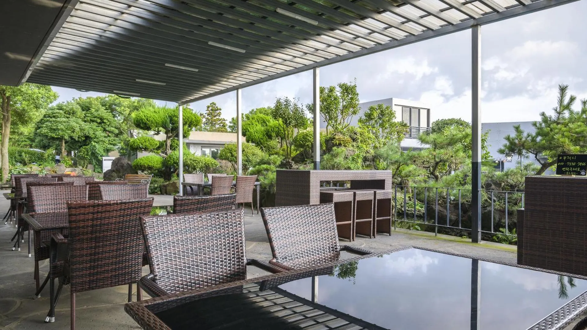 Jeju Aewol Hongsland Pension 0*,