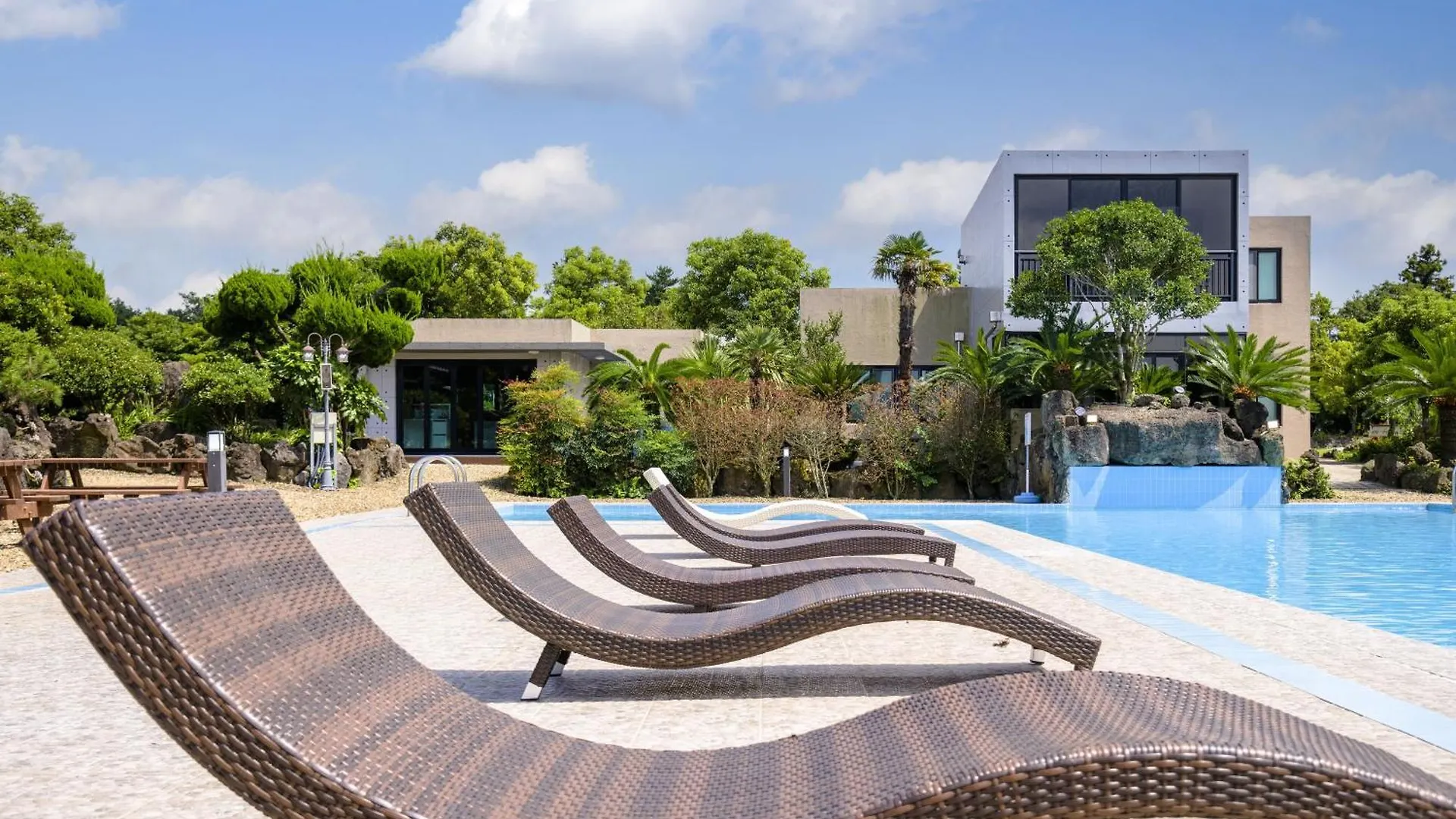 Jeju Aewol Hongsland Pension 招待所