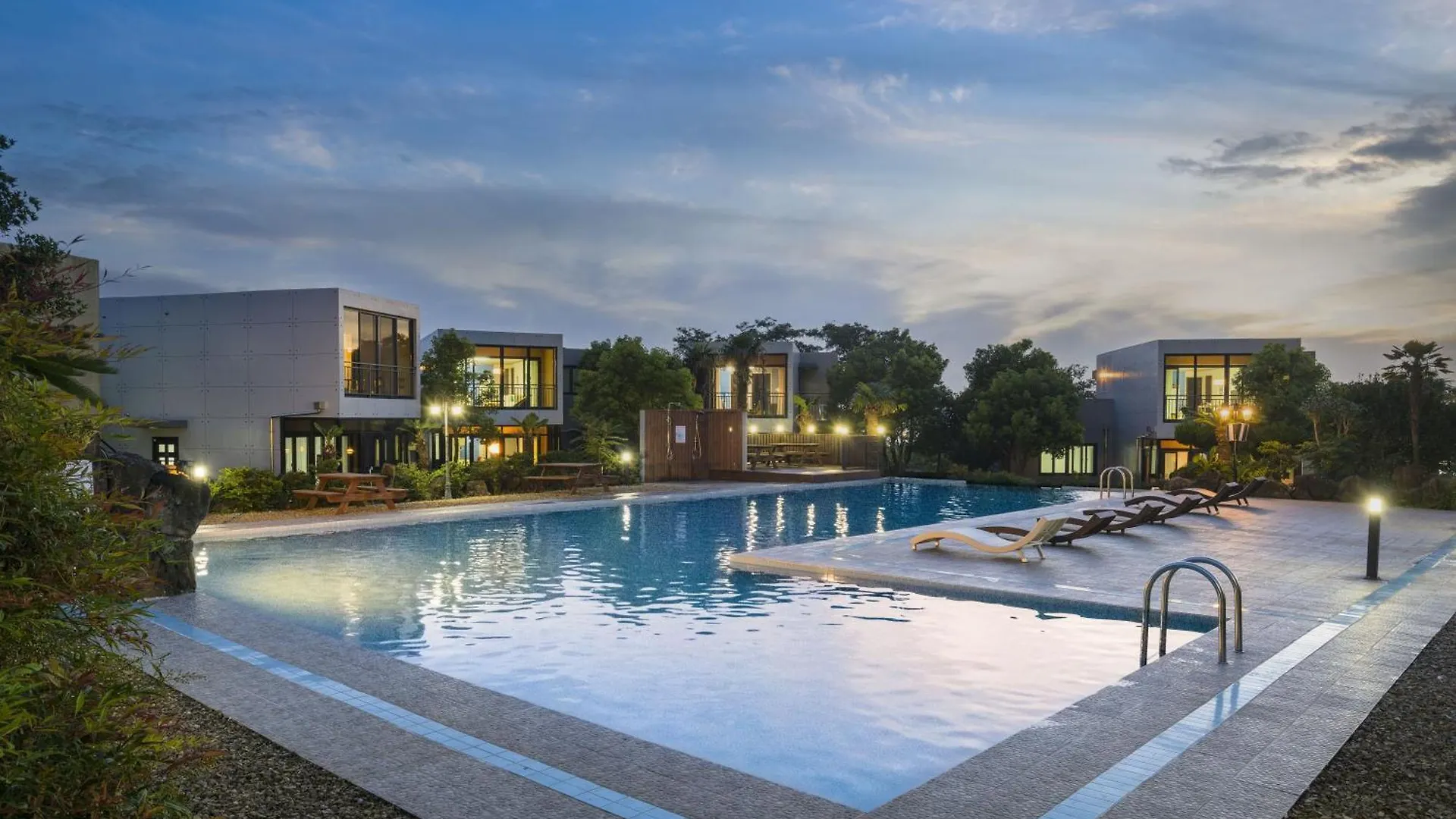 Jeju Aewol Hongsland Pension 招待所